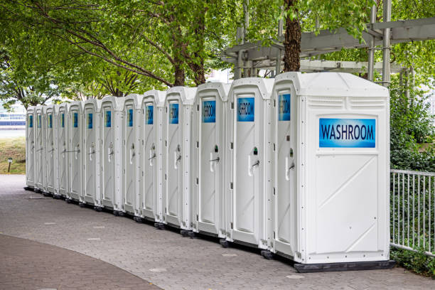 Portable Toilet Options We Offer in Azalea Park, FL