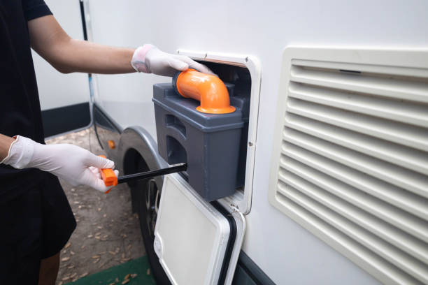Best Portable restroom trailer rental  in Azalea Park, FL